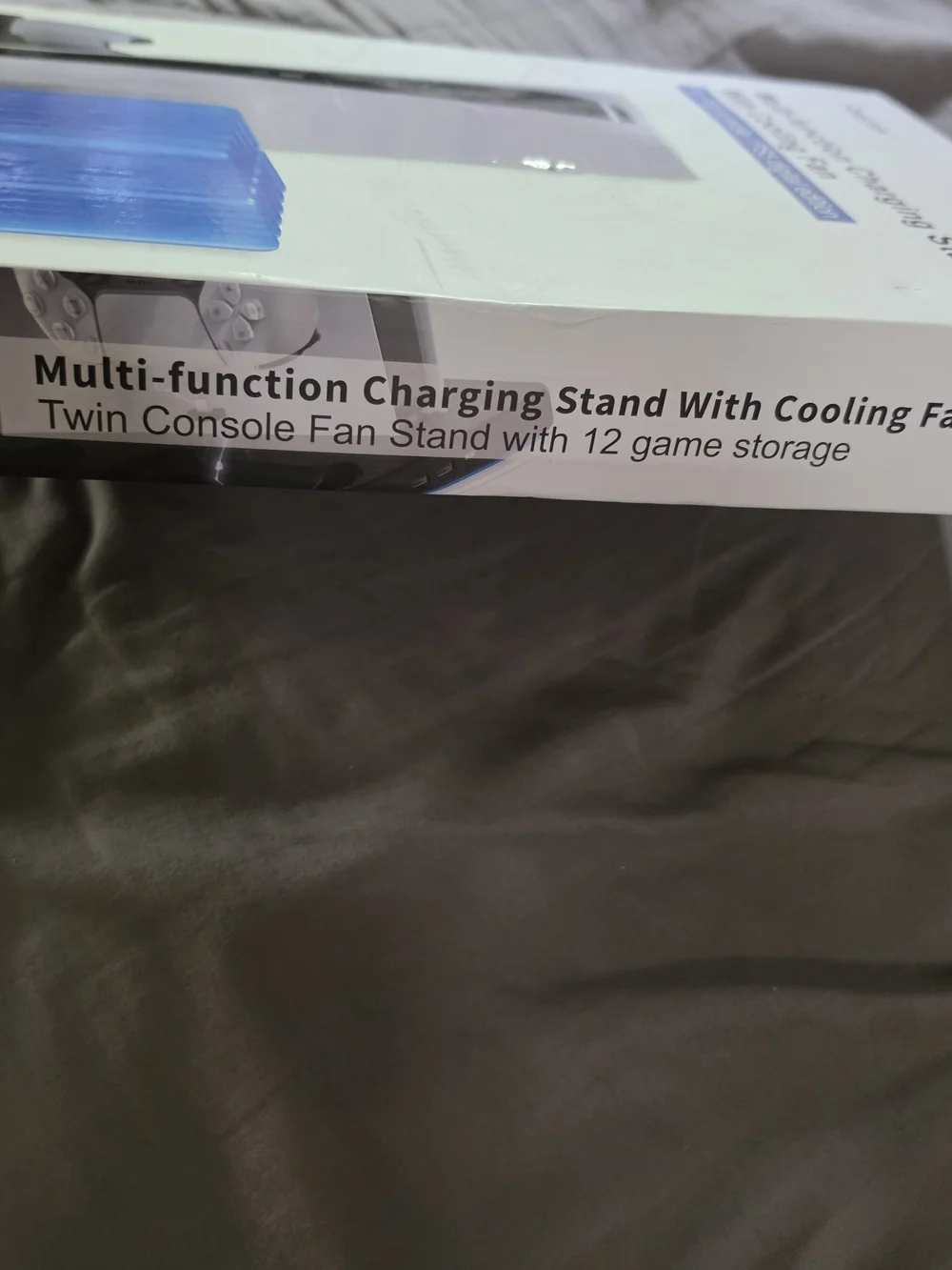 White PS5 Multi-Function Charging Stand with Cooling Fan